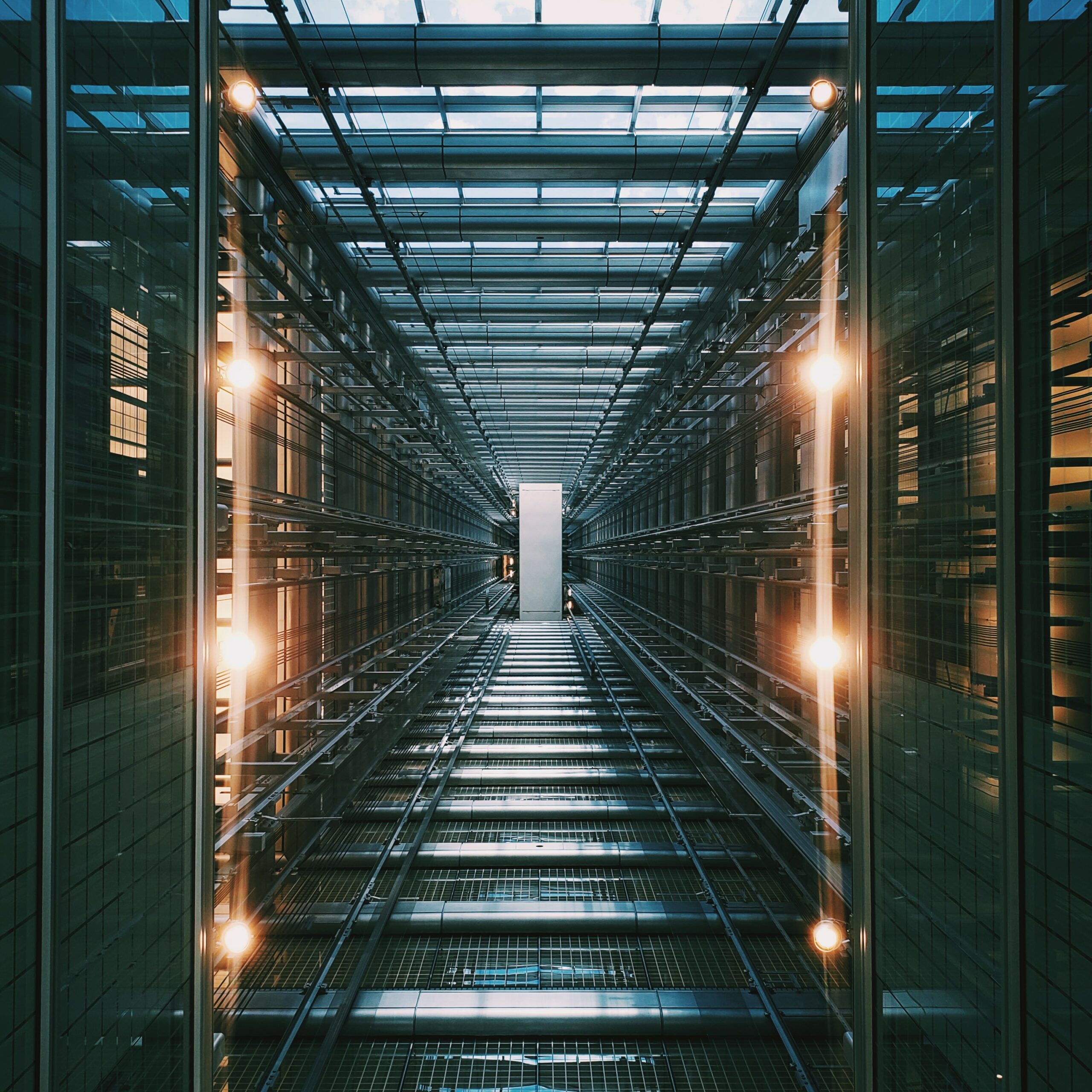 server-cables-from-a-server-view